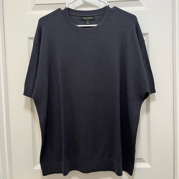 Banana Republic Slate Gray Short Sleeve Sweater size Large - Picture 1 of 6